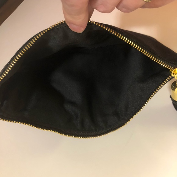 Marc Jacobs Decadence Cosmetic Zip Pouch NWOT - Picture 8 of 8